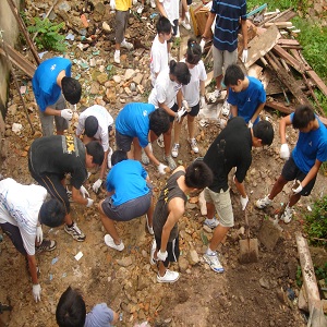Service Learning Project at Allimoyar